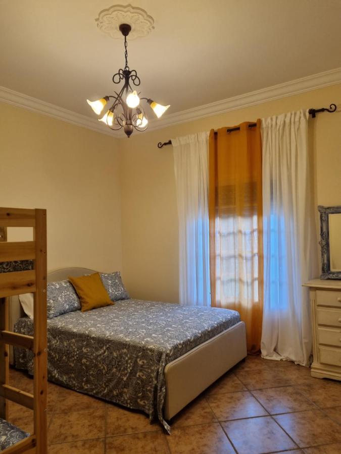 Vacaciones De Lujo.Chalet Piscina Y Playa.El Puerto 엘푸에르토데산타마리아 외부 사진