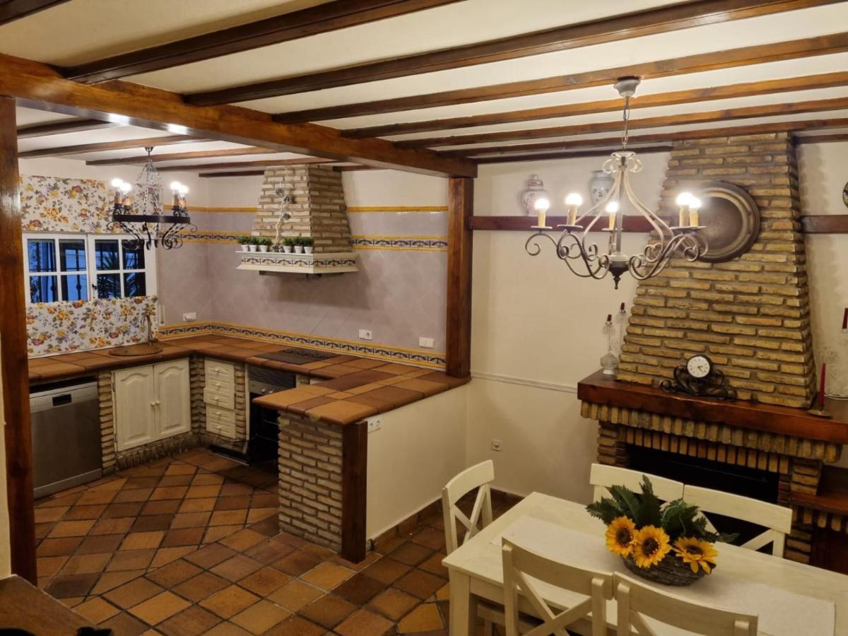 Vacaciones De Lujo.Chalet Piscina Y Playa.El Puerto 엘푸에르토데산타마리아 외부 사진