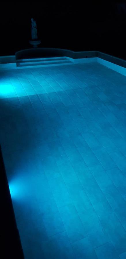 Vacaciones De Lujo.Chalet Piscina Y Playa.El Puerto 엘푸에르토데산타마리아 외부 사진